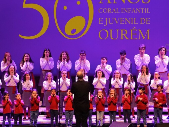 Voto de reconhecimento ao Coral Infantil e Juvenil de Ourém