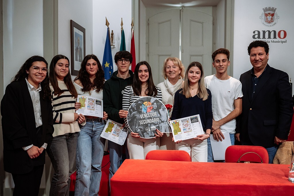 Jovens de Ourém apresentam ideias para assinalar a Revolução dos Cravos