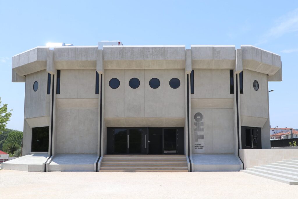 Câmara e Assembleia Municipal de Ourém tomam posse a 31 de outubro